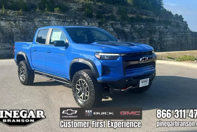 2026 Chevrolet Colorado ZR2 photo 1