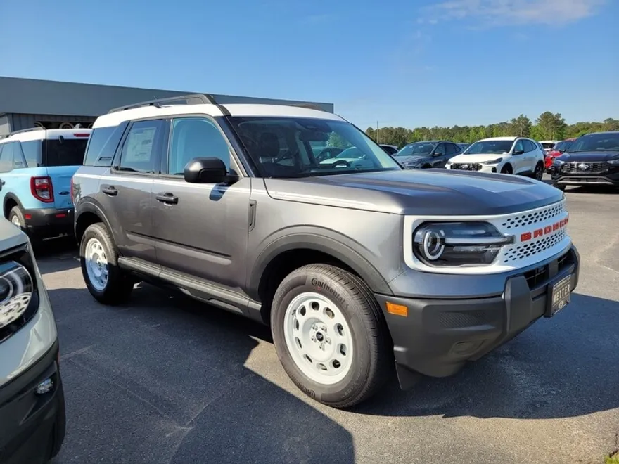 2025 Ford Bronco Sport Heritage photo 1