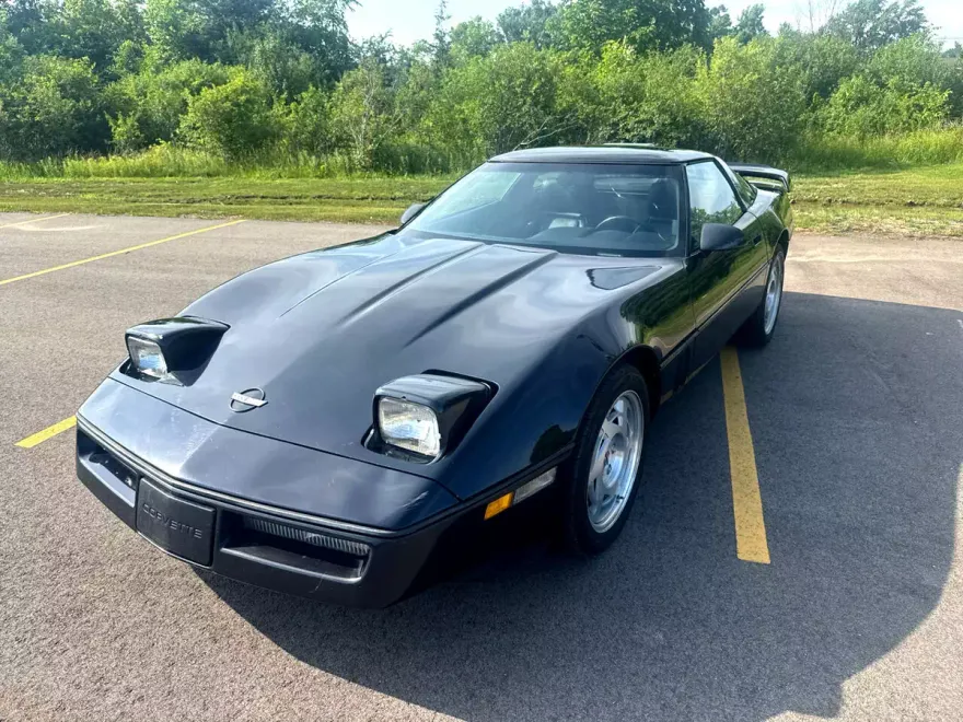 1990 Chevrolet Corvette photo 1
