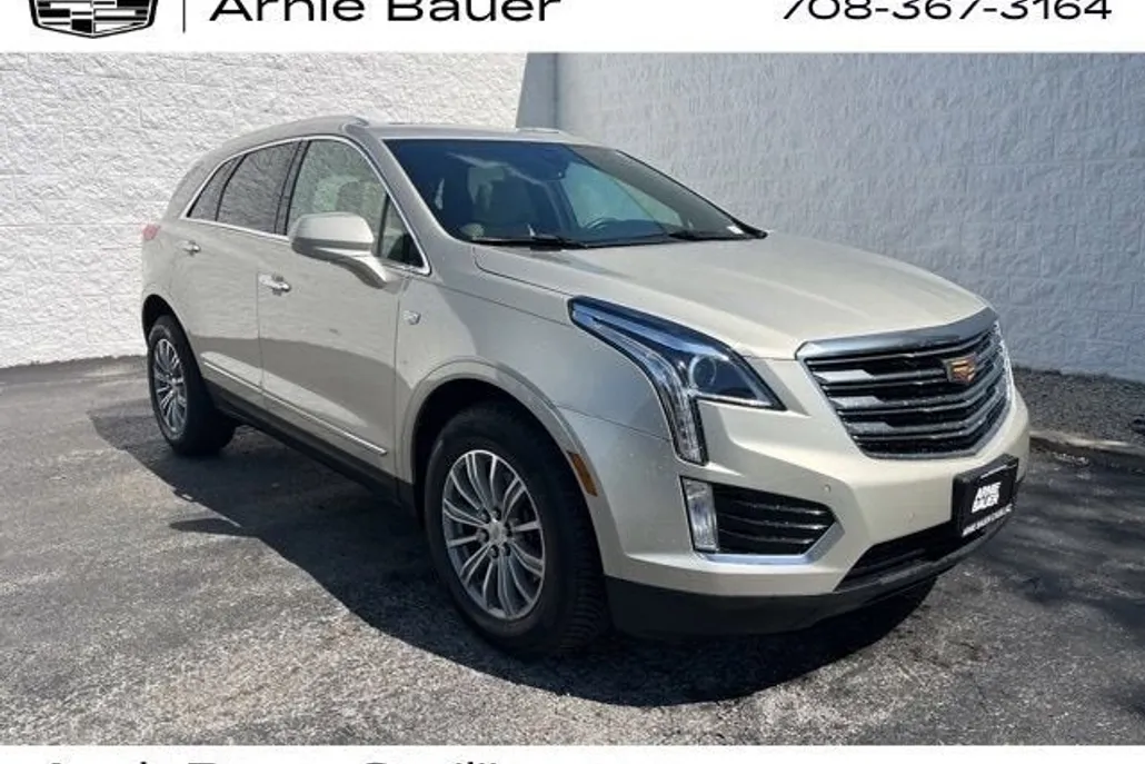 2017 Cadillac XT5 Luxury photo 1