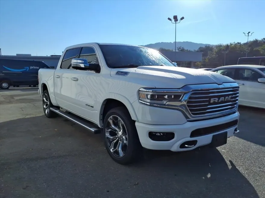 2023 Ram 1500 Longhorn photo 1