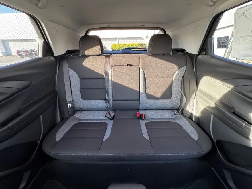 2026 Chevrolet Trailblazer LT photo 1