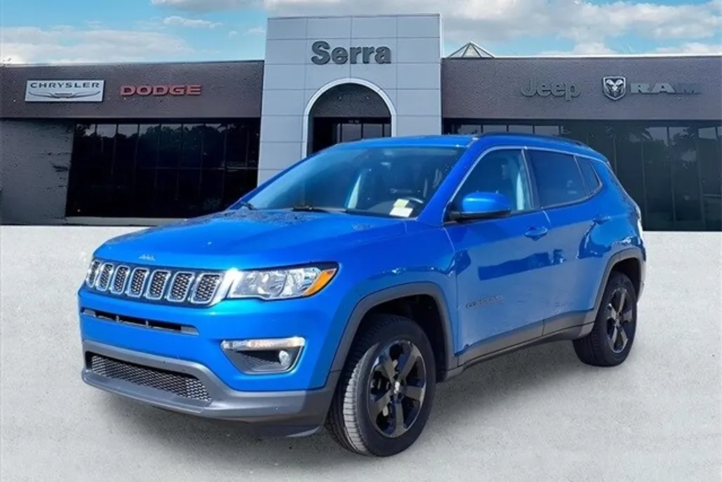 2018 Jeep Compass Latitude photo 1