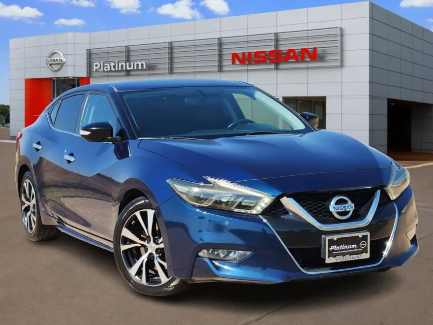 2018 Nissan Maxima SV photo 1