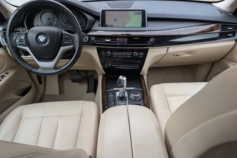 2015 Bmw X5 xDrive35i SAV photo 1