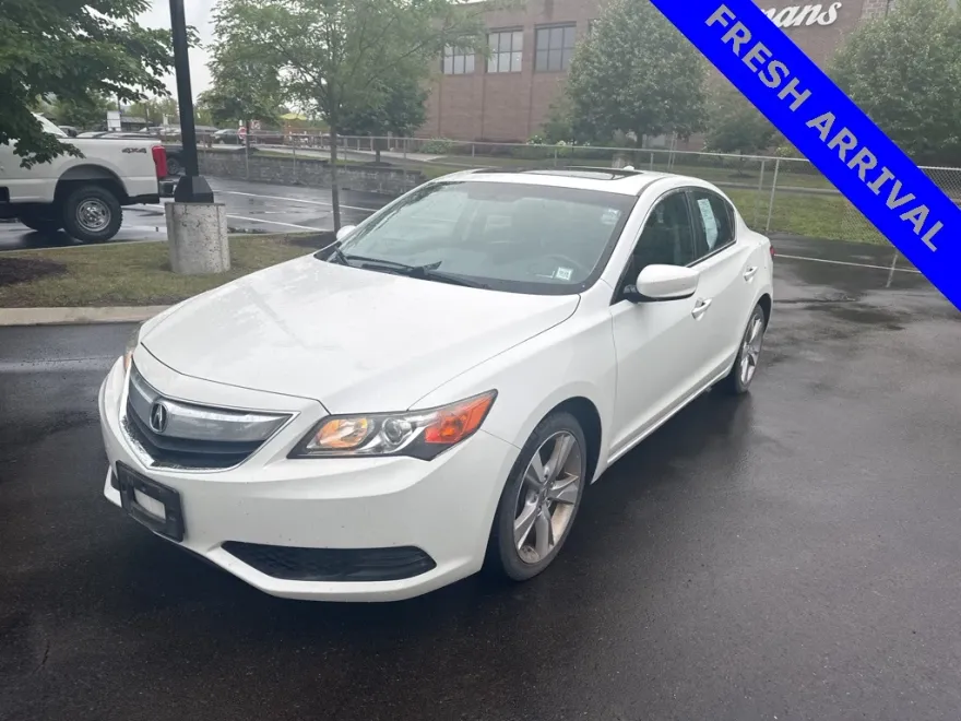 2015 Acura ILX 2.0L photo 1