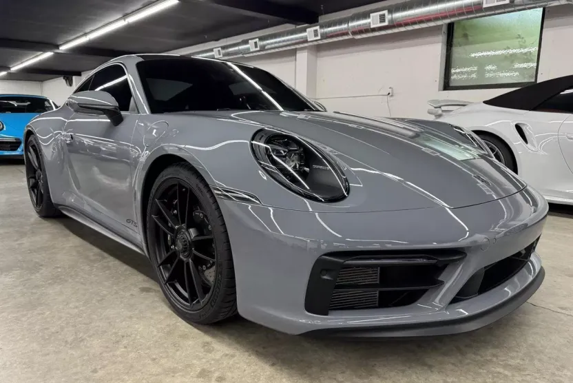 2023 Porsche 911 S photo 1