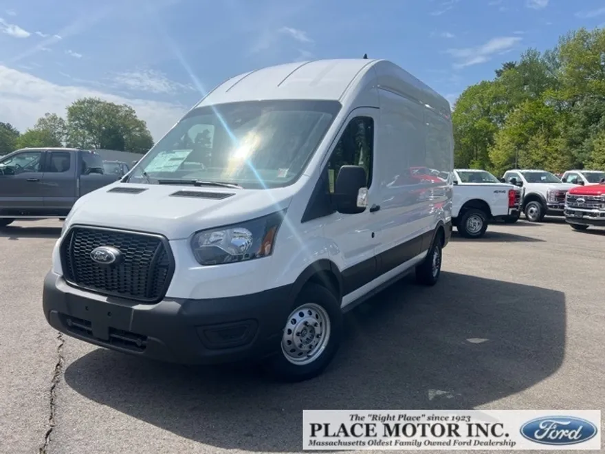2025 Ford Transit photo 1