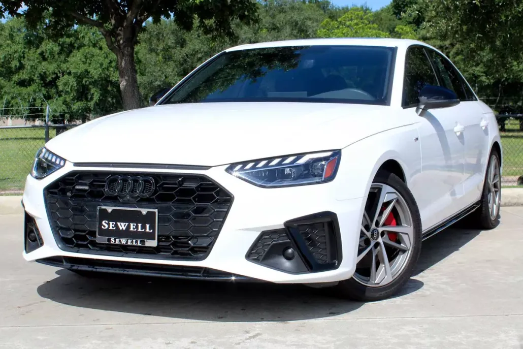 2024 Audi A4 S line Premium Plus photo 1