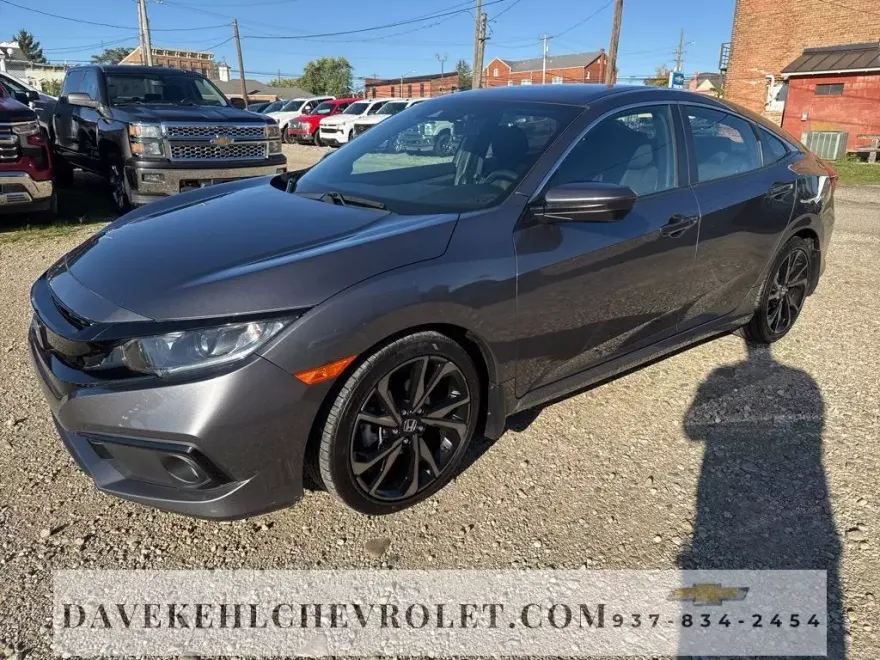 2020 Honda Civic Sport photo 1
