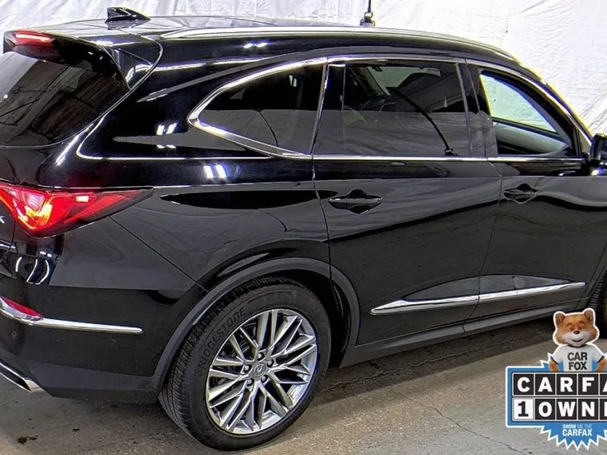 2023 Acura MDX Advance SH-AWD photo 1