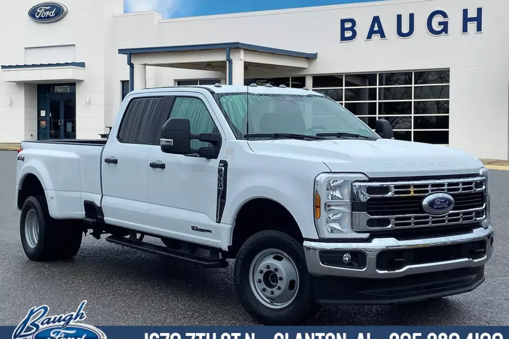 2024 Ford F-350 XLT photo 1