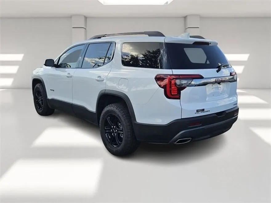 2023 Gmc Acadia AT4 photo 1