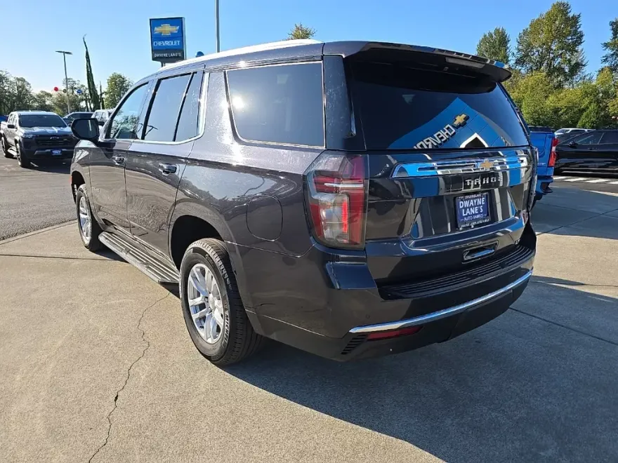 2023 Chevrolet Tahoe LT photo 1
