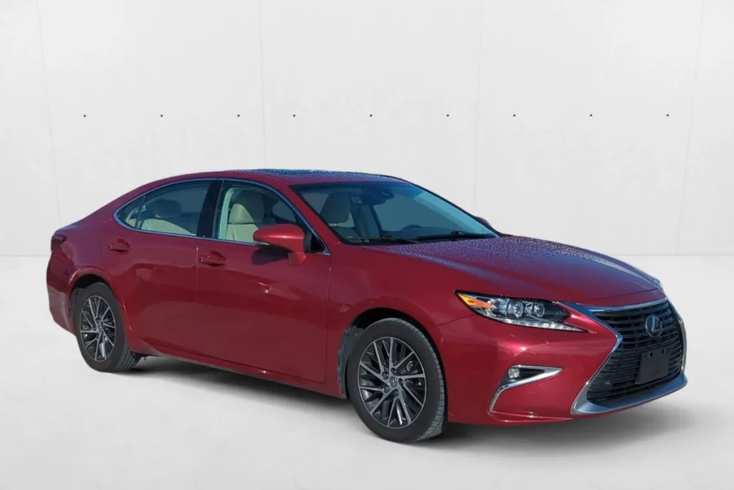 2016 Lexus ES 350 photo 1