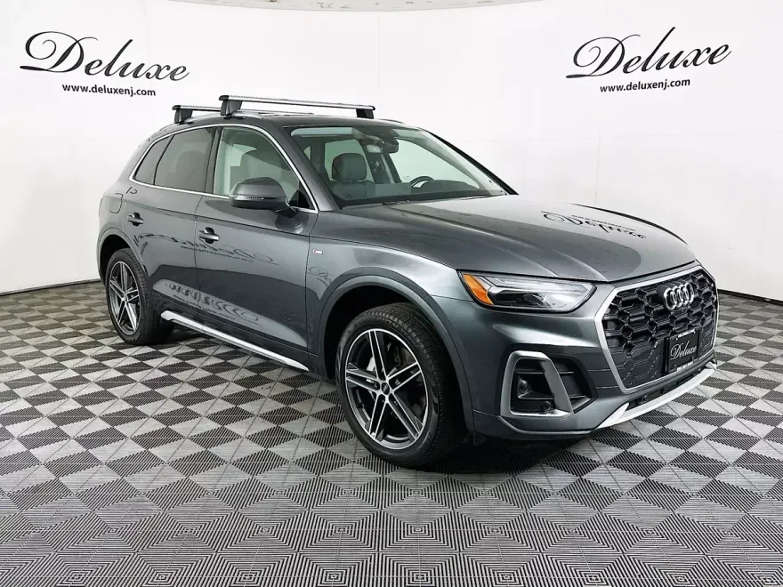 2021 Audi Q5 55 TFSI Premium Plus photo 1