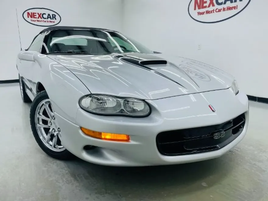 2002 Chevrolet Camaro Z28 SS photo 1