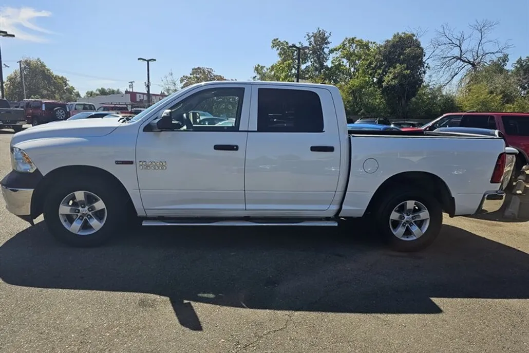 2018 Ram 1500 Tradesman photo 1