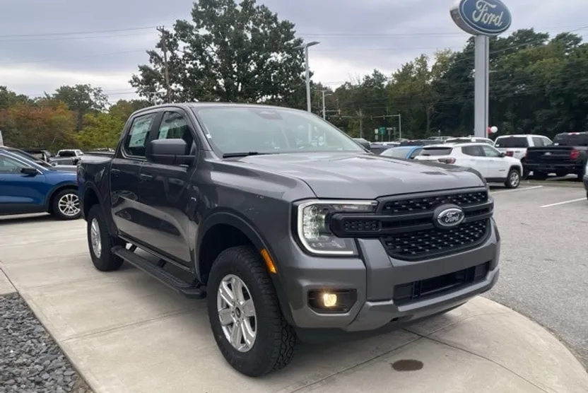 2025 Ford Ranger XL photo 1