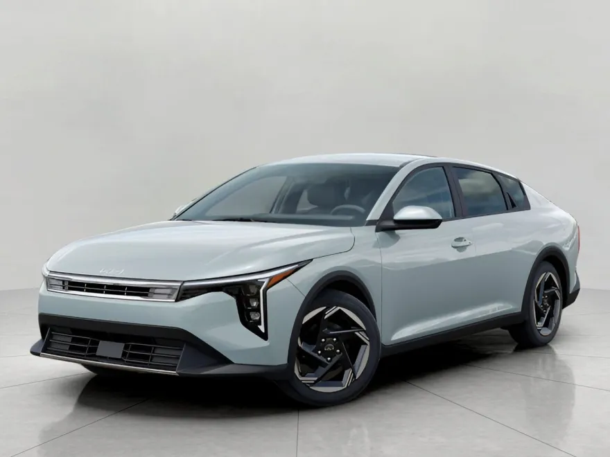 2025 Kia K4 EX photo 1