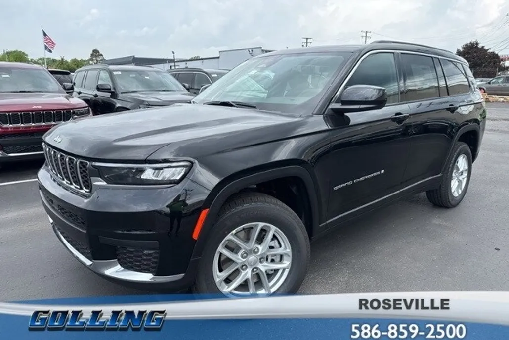 2025 Jeep Grand Cherokee Laredo photo 1