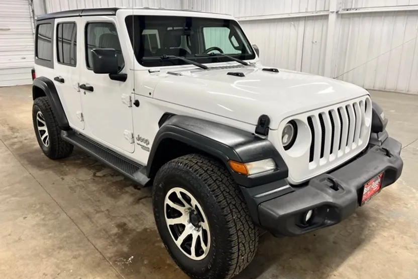 2018 Jeep Wrangler Unlimited Sport photo 1