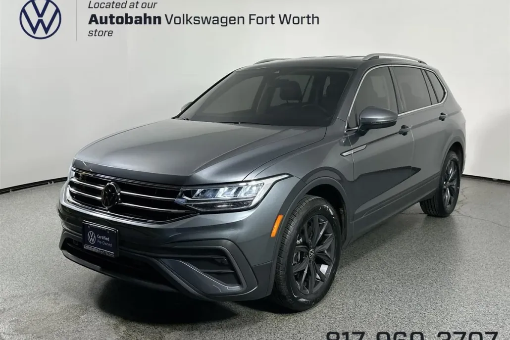 2022 Volkswagen Tiguan SE photo 1
