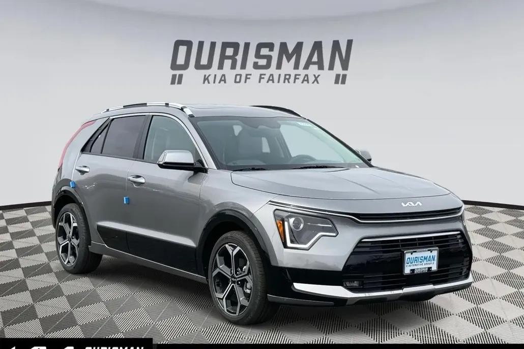 2025 Kia Niro EX Touring photo 1