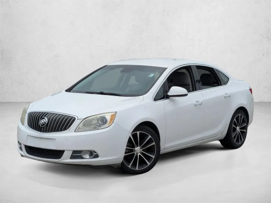 2017 Buick Verano Sport Touring photo 1
