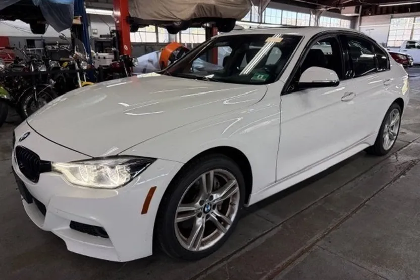 2018 Bmw 330i xDrive Sedan photo 1