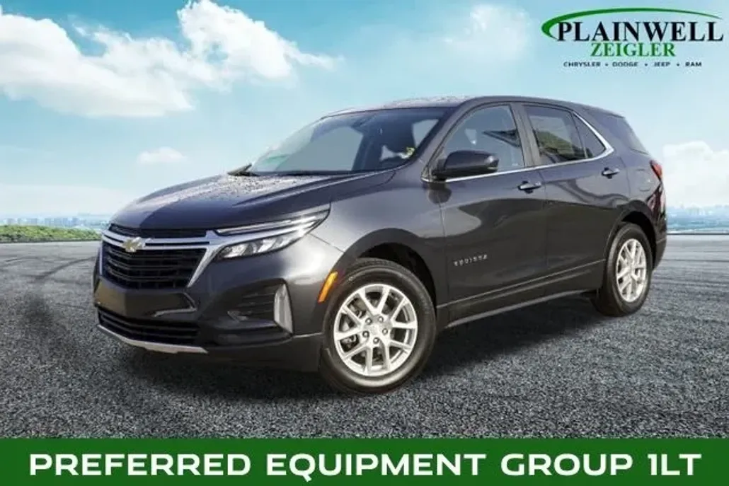 2023 Chevrolet Equinox LT photo 1