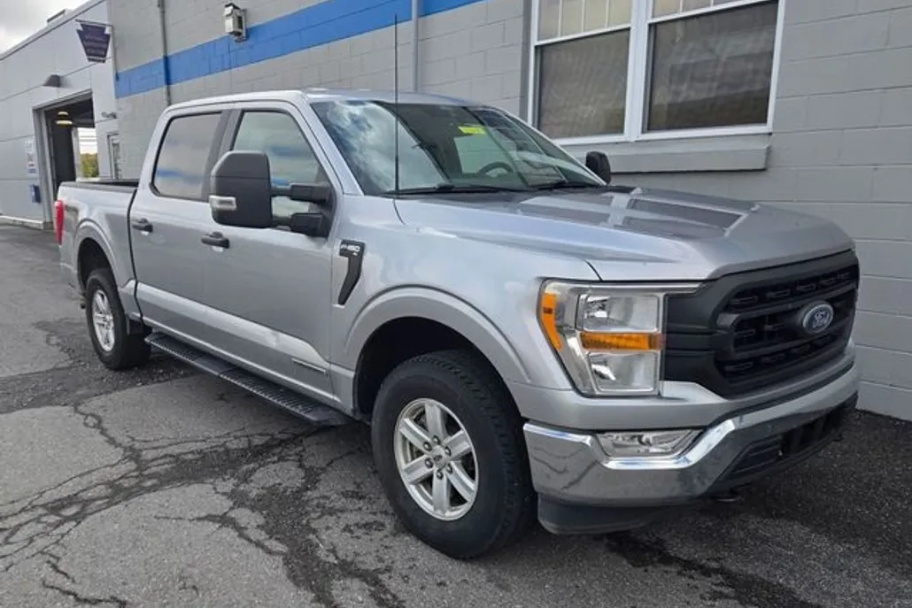 2022 Ford F-150 XL photo 1