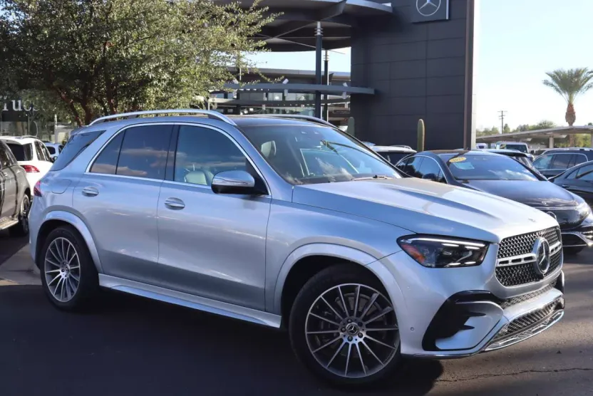 2024 Mercedes Benz GLE 450 4MATIC photo 1