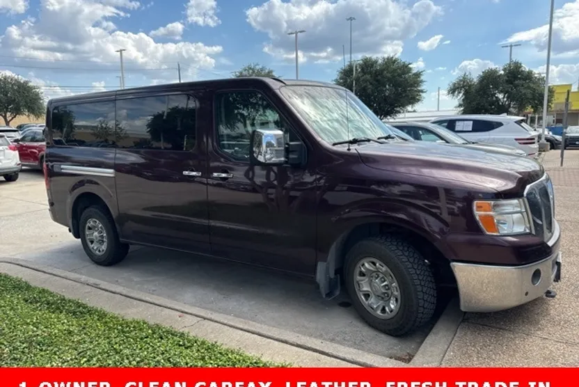 2015 Nissan NV3500 photo 1