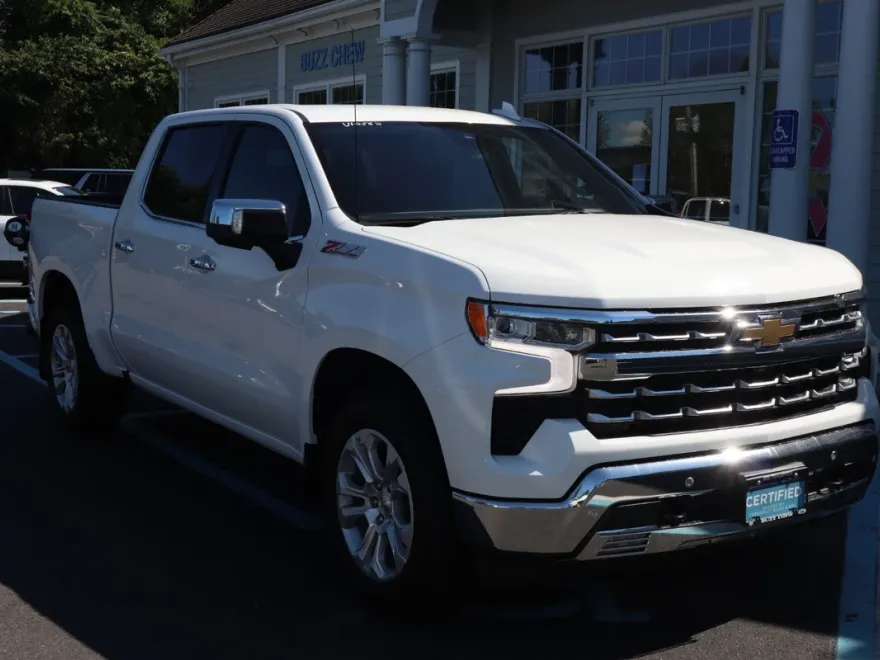 2022 Chevrolet Silverado 1500 Base photo 1