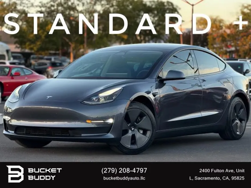 2021 Tesla Model 3 Standard Range Plus photo 1