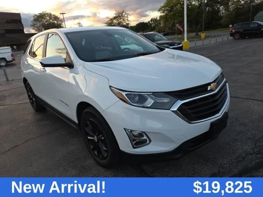 2021 Chevrolet Equinox LT photo 1