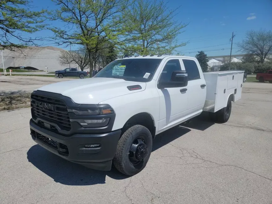 2025 Ram 3500 Tradesman photo 1