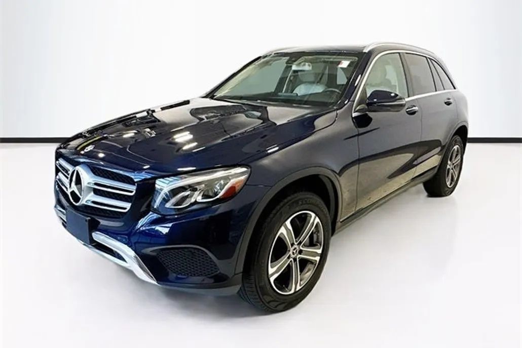 2019 Mercedes Benz GLC 300 photo 1