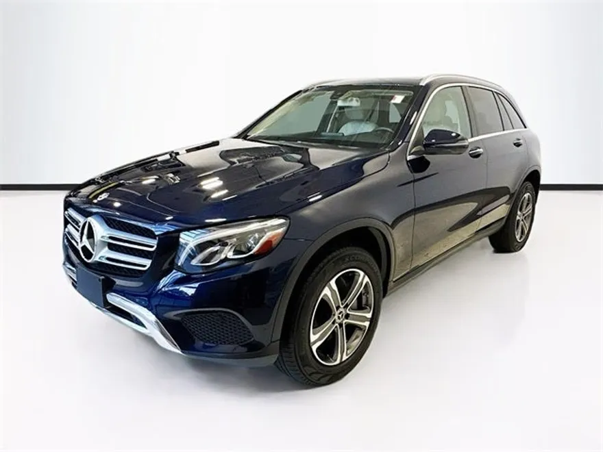 2019 Mercedes Benz GLC 300 photo 1