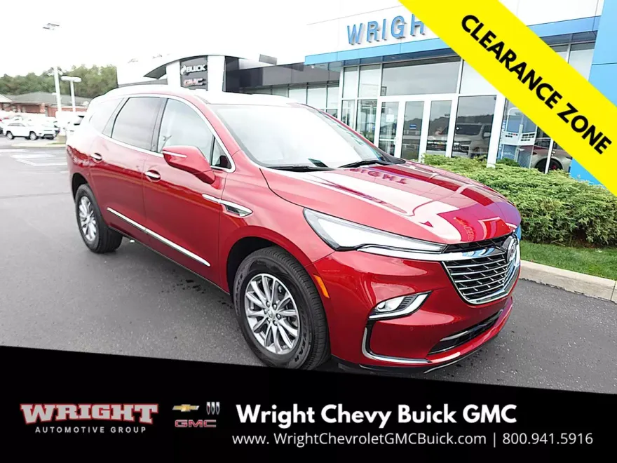 2023 Buick Enclave Essence photo 1