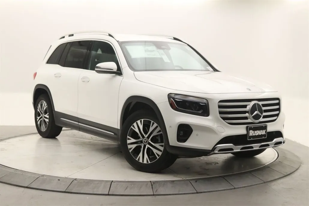 2026 Mercedes Benz GLB 250 photo 1