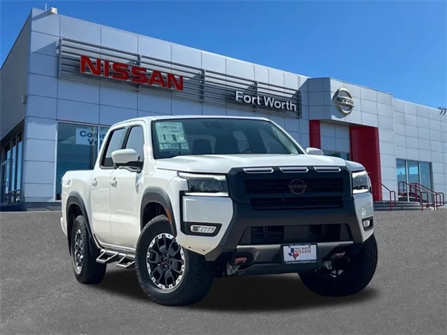 2026 Nissan Frontier PRO-4X photo 1