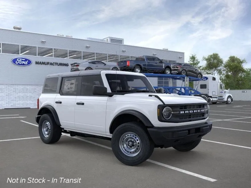 2025 Ford Bronco Base photo 1