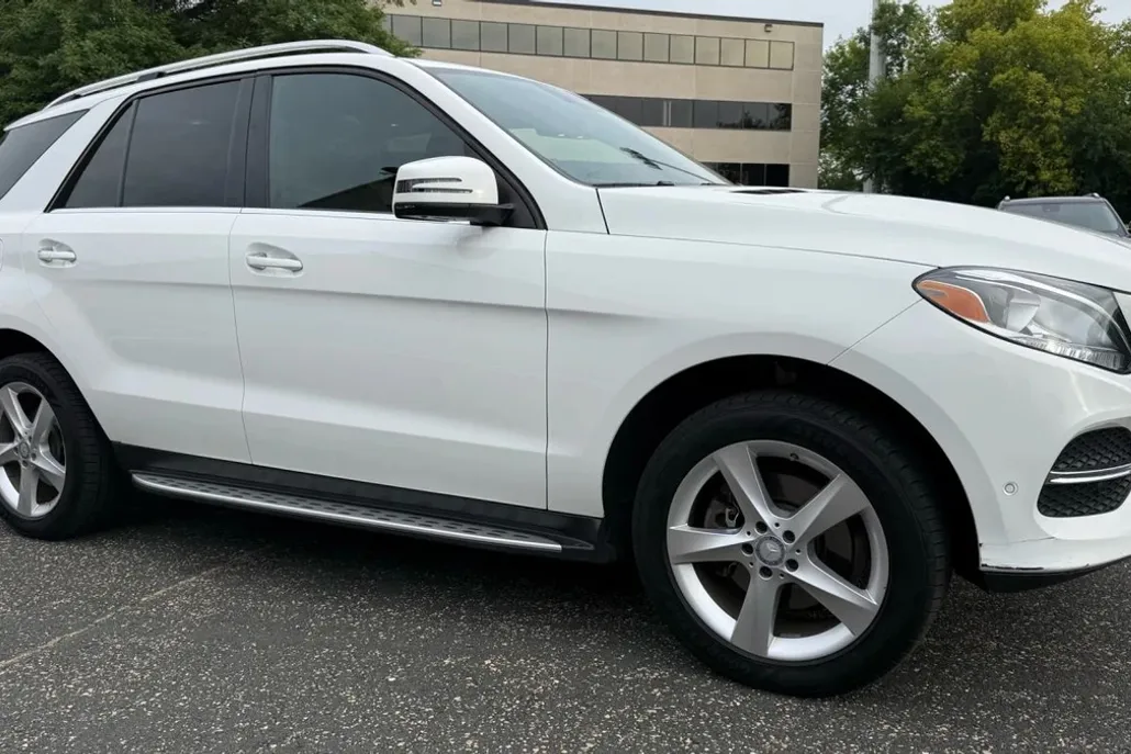 2016 Mercedes Benz GLE 350 4MATIC photo 1