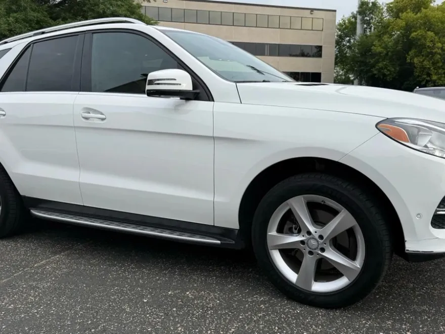 2016 Mercedes Benz GLE 350 4MATIC photo 1