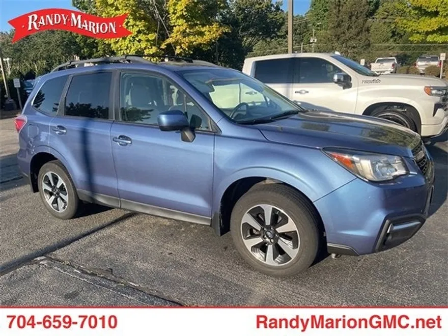2018 Subaru Forester Premium photo 1
