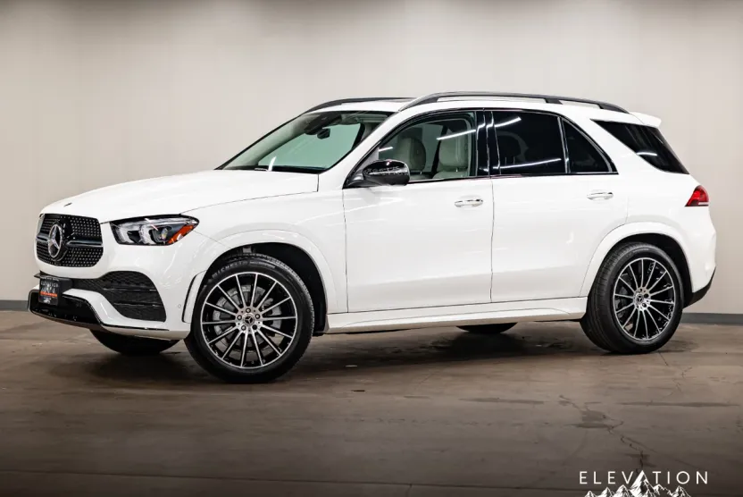 2021 Mercedes Benz GLE photo 1