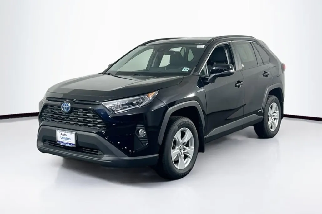 2021 Toyota RAV4 Hybrid XLE photo 1