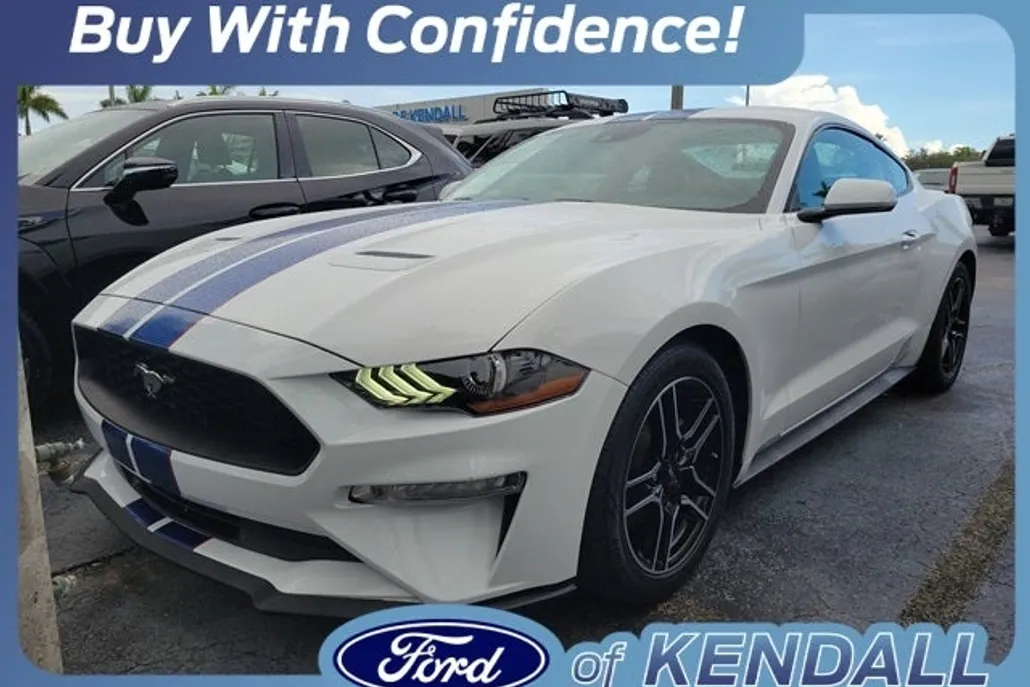2021 Ford Mustang EcoBoost Premium photo 1